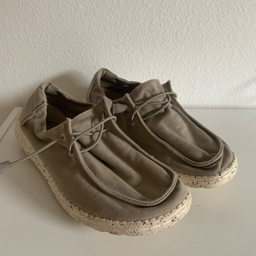 Women’s Grey Hey Dudes